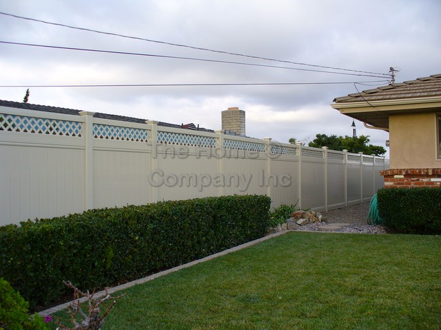 D Vinyl Fence
